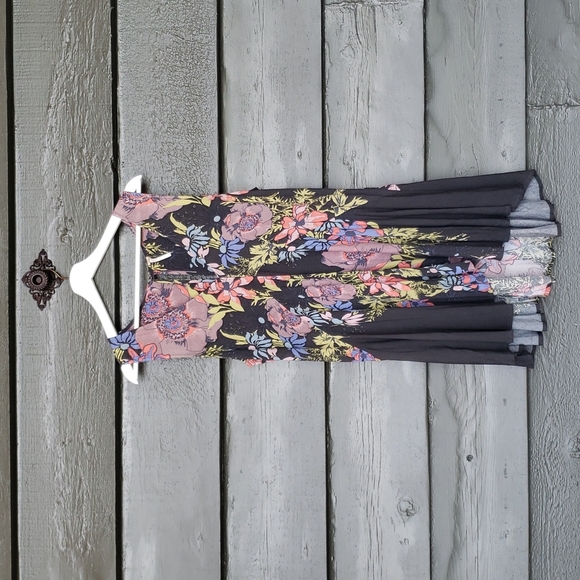 097 FREE PEOPLE Back Yard Party Printed Tunic Mini Dress Black Floral sz S - Picture 5 of 12